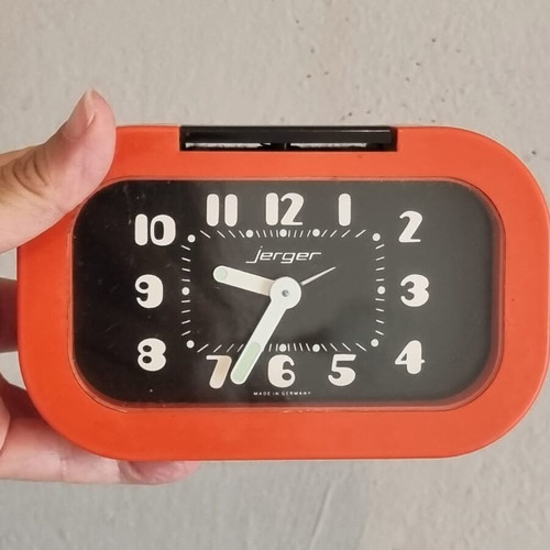 Jerger bright orange 70s alarm clock used, analog tabletop