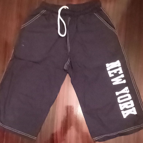 Children's bermuda shorts like new, size M