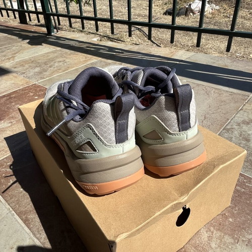 Adidas Terrex sneakers like new, size 39.5, beige