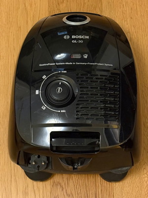 Σκούπα Bosch GL-30 μεταχειρισμένη, μαύρη