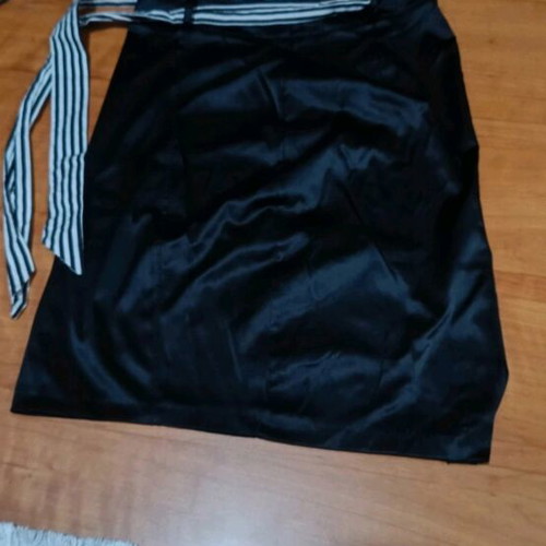 Skirt black size M like new
