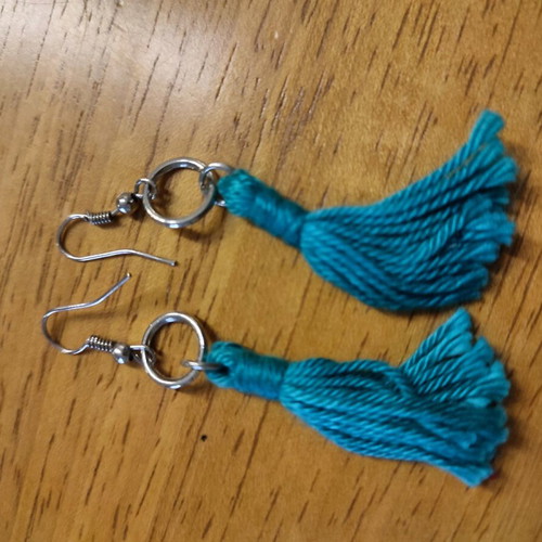 Earrings like new, various colorful pairs