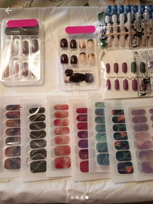Nail decoration set, assorted pieces