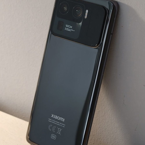 Xiaomi 11 Ultra 12GB RAM 256GB σαν καινούργιο με 3 θήκες και φορτιστή