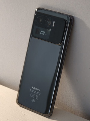 Xiaomi 11 Ultra 12GB RAM 256GB σαν καινούργιο με 3 θήκες και φορτιστή