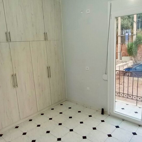 Apartment 2nd floor in Avlona Attica with view and parking