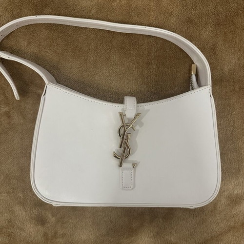 White handbag used, purchased from Turkey
