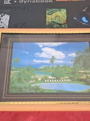 Small picture frame like new