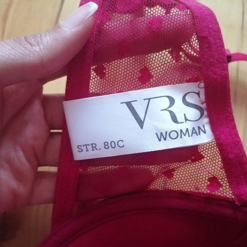 VRS 80C bra and garter set with hearts and feathers