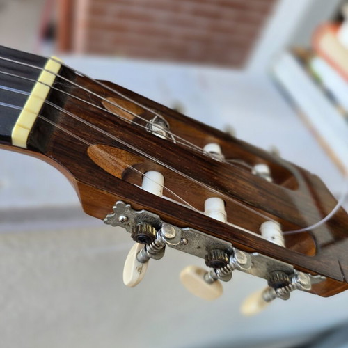 Classical guitar like new