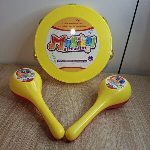Tambourine and maracas for 3-year-old children like new