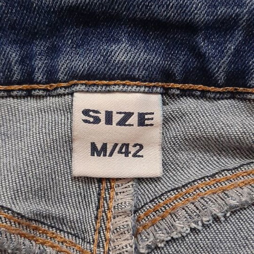 Jeans straight leg medium size like new, blue