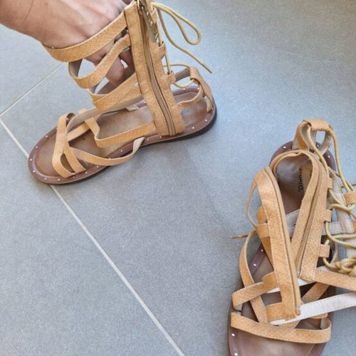 Migato high platform sandals like new, beige, size 40
