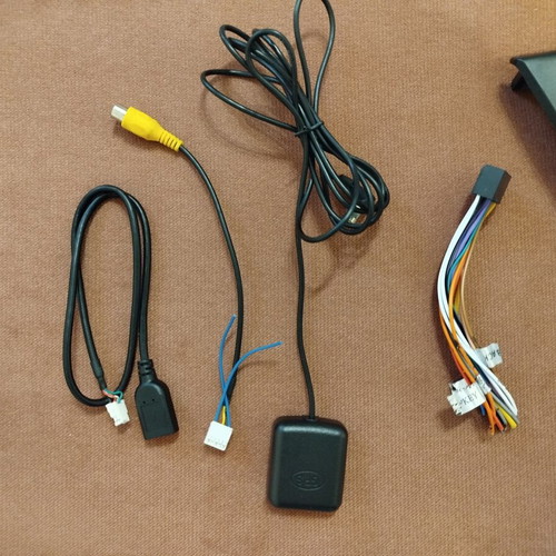 Ford Focus screen 1998-2004 with panel used, GPS and USB