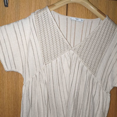 Mango MNG Suit beige knitted blouse S with V neckline like new