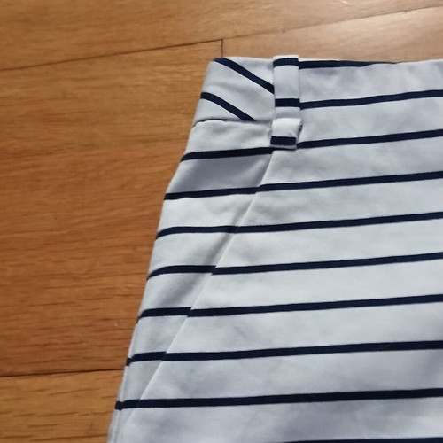 Zara Stripes High Waist Shorts Medium Size like new, white and blue