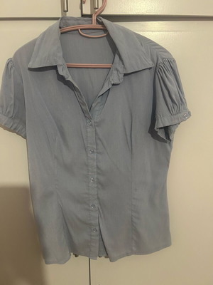 Blue shirt S/M used with soft collar and discolored armpits