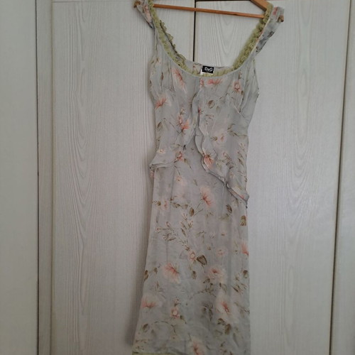 Dolce & Gabbana dress in pastel colors, silk like new