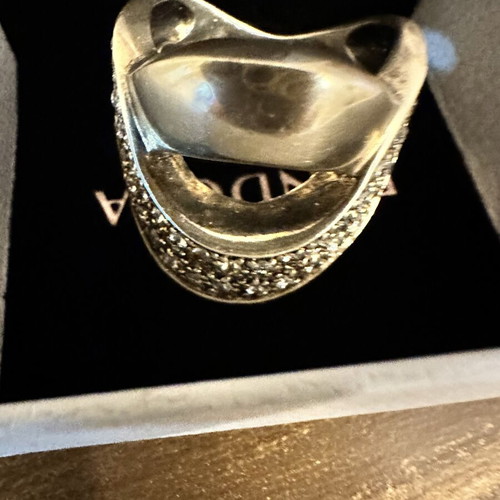 Ring 925 with 40 small diamonds like new, gold color