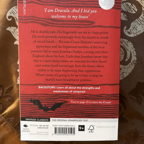 Dracula by Bram Stoker vintage classic, like new