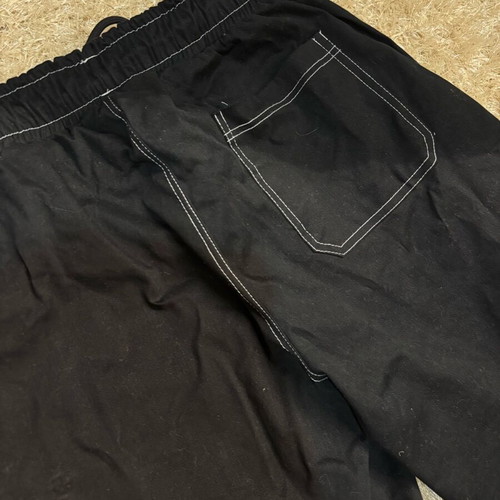 Cargo pants like new, size M, black and white