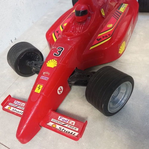 Vintage Formula One Formula 1 Ferrari toy used, 1990s