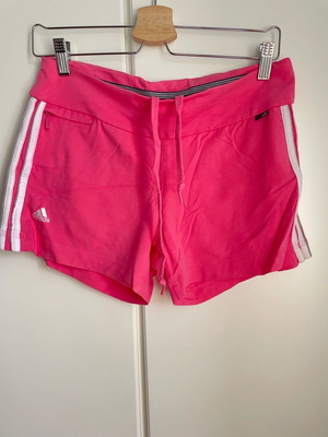 Adidas αθλητικό σορτσάκι φούξια μέγεθος M σχεδόν αφόρετο