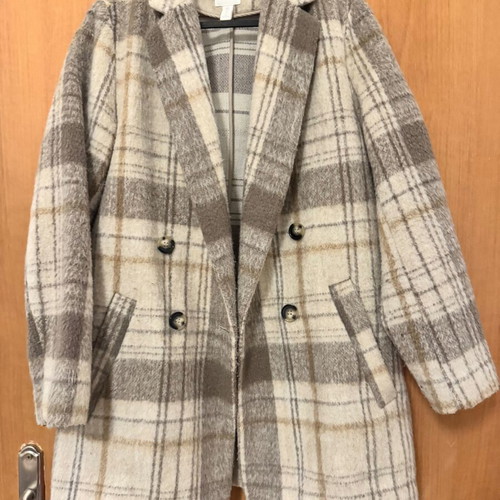H&M coat used, gray and beige, size M