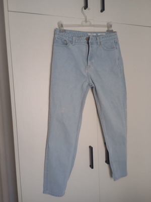 Stradivarius moms fit τζιν νούμερο 40 σαν καινούργιο, μπλε