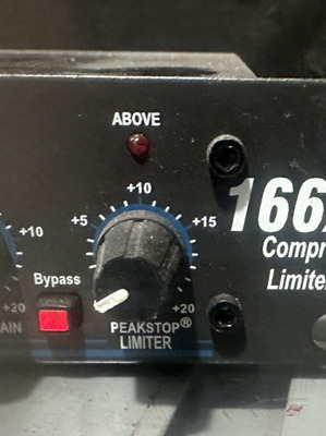 Dynamic processor DBX 166XL used