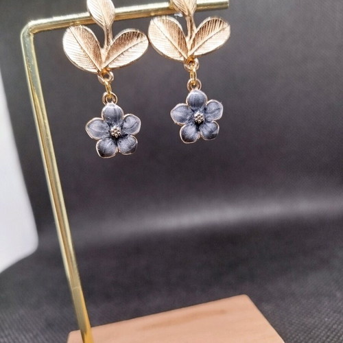 Handmade earrings with grey-black iridescent flowers