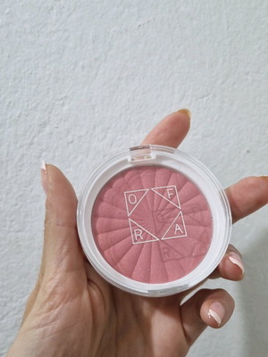Ofra Cosmetics Blush in Candy Apple like new