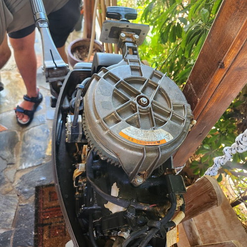 Tohatsu 25 outboard motor, long shaft