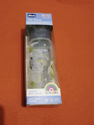 Chicco baby bottle anti-colic with silicone nipple, new