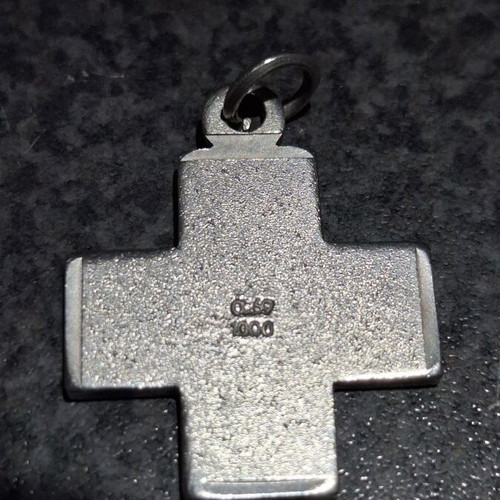 Silver Cross Pendant 8g fine silver 1000, like new