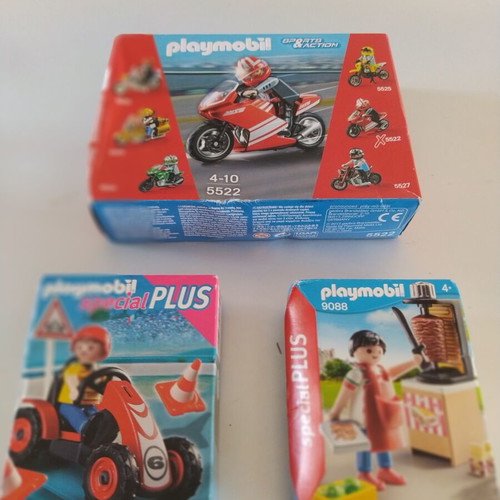 Playmobil pack of 3 unopened sets 5522/4759/9088 new