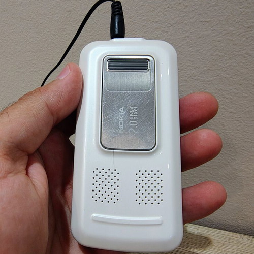 Nokia 6110 Navigator used, works without charger