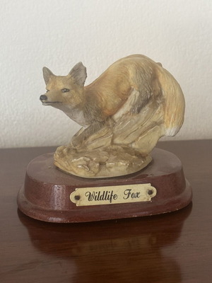 Vintage Wildlife Fox Figurine on Wooden Base like new