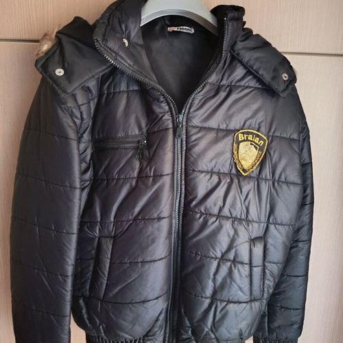 Children's jacket used for boy 9-10 years black and gold
