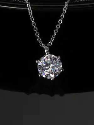 Silver 925 necklace with moissanite like new