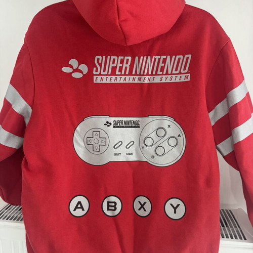 Bershka men's Nintendo sweatshirt XS used, red