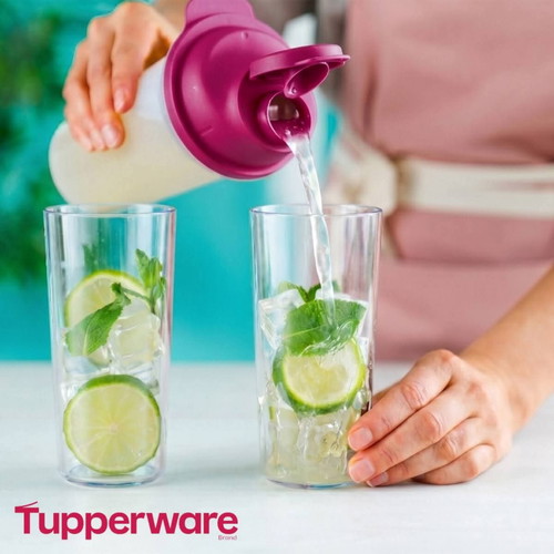 Tupperware shaker 600ml purple new