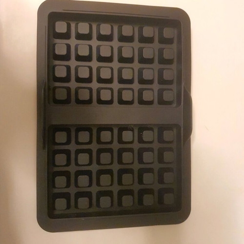 Waffle baking mold like new, suitable for air fryer