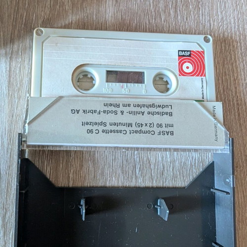 Cassette tapes like new, pack of about 40 pieces