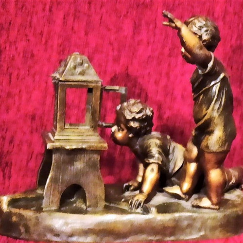 Children with Lantern bronze like new, French antique