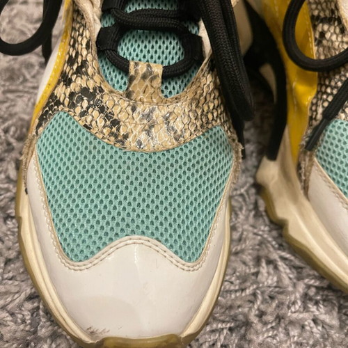 Nak sneakers leather patent with animal print like new