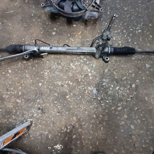Hydraulic Steering Rack for Ford Focus '05-'08 like new