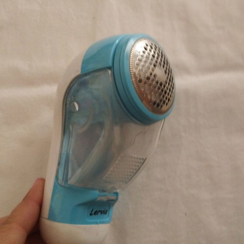 Lervia fabric shaver in very good condition