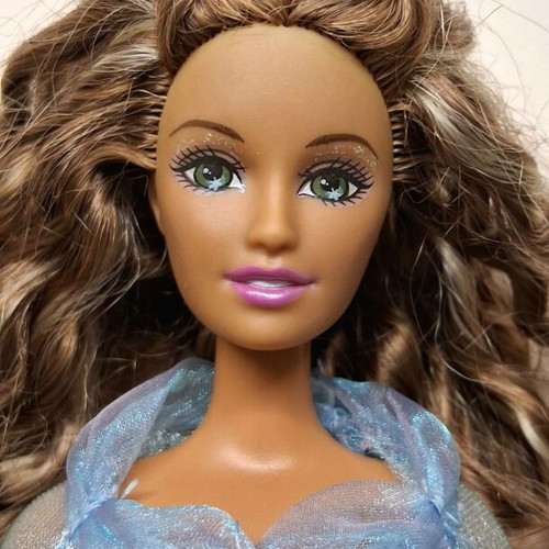 Mattel Barbie Magic of Pegasus Rayla Cloud Queen 2005 vintage doll