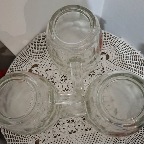 Carlsberg vintage 1960's set of 3 pint glasses with red crown logo new